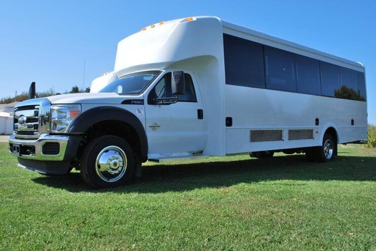 Fort Lauderdale 15-35 Passenger Minibuses