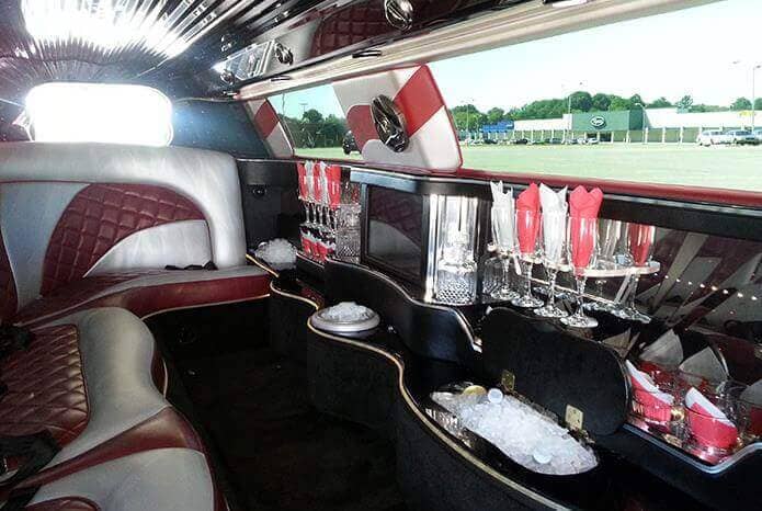 Fort Lauderdale Infiniti Limo Interior